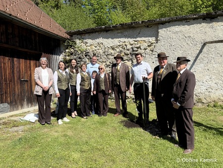 Simbolna zasaditev županove lipe pri Samostanu Mekinje (10)
